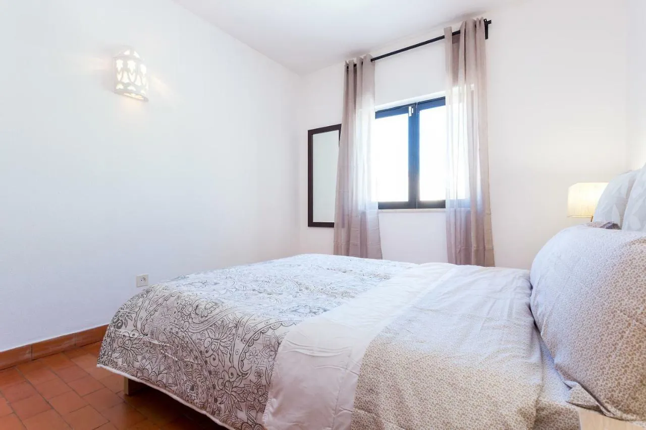 Safari Beach Guest House Lagos