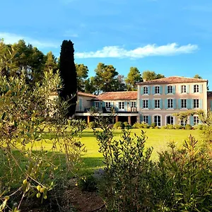 domaine-de-valmouriane.fr-provencehotel.com/