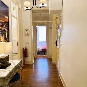 estrela-charming-rooms.hotels-lisbon-portugal.com/