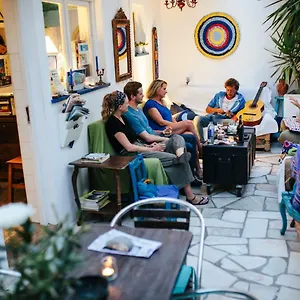 Hostel Olive, Lagos
