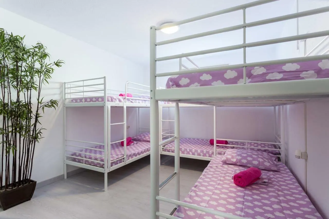 Safari Beach Guest House Lagos