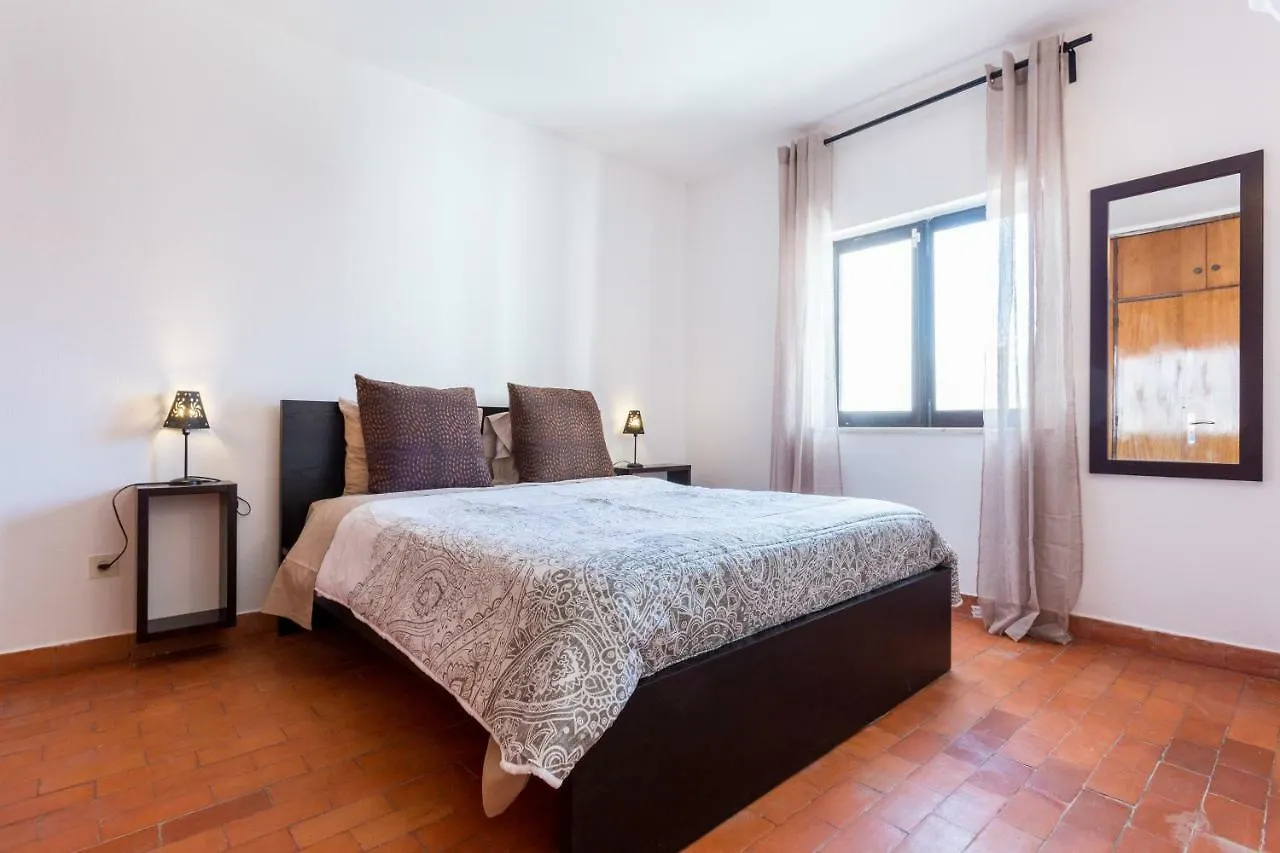 Safari Beach Guest House Lagos