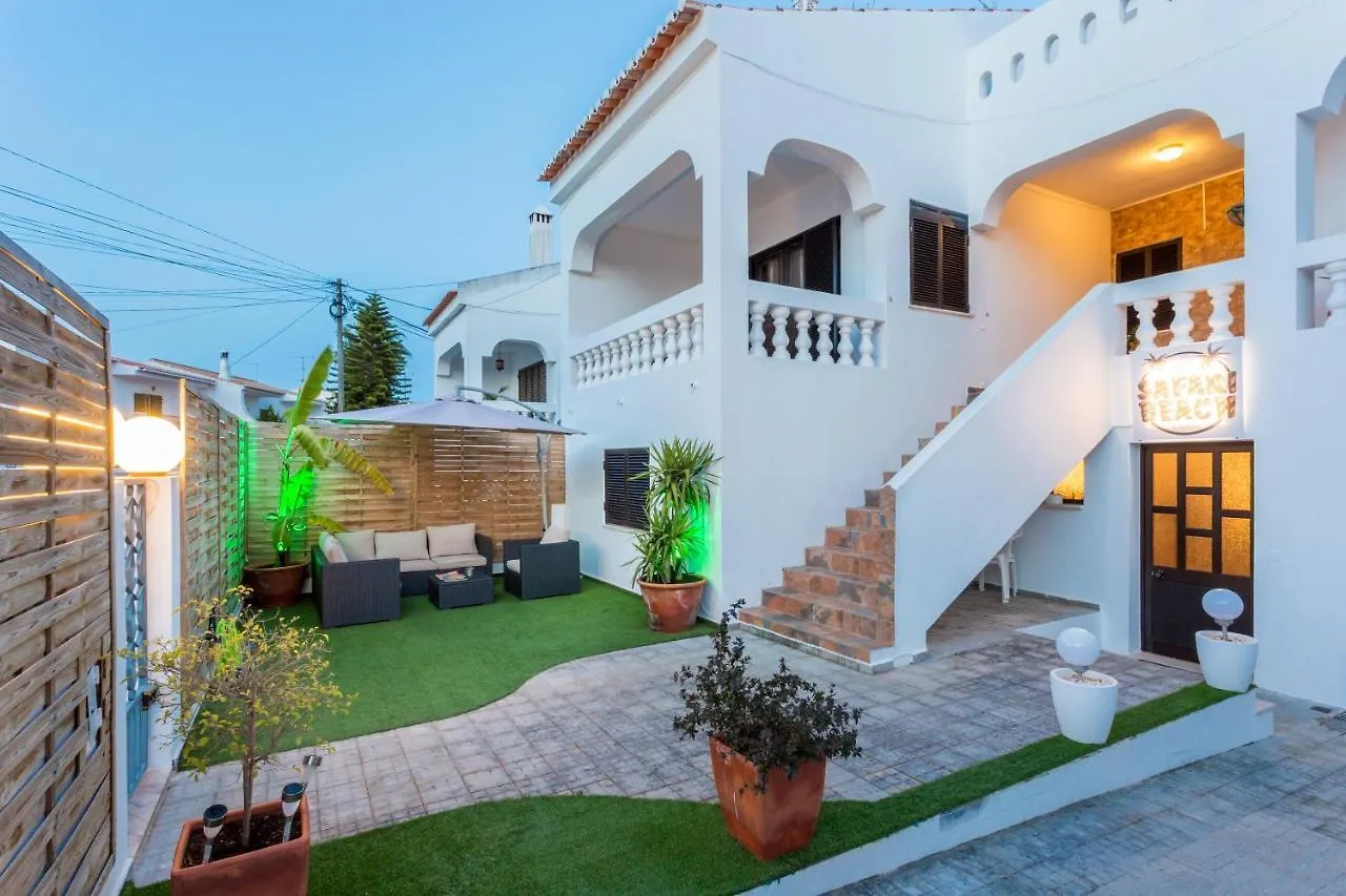 Safari Beach Guest House 라고스
